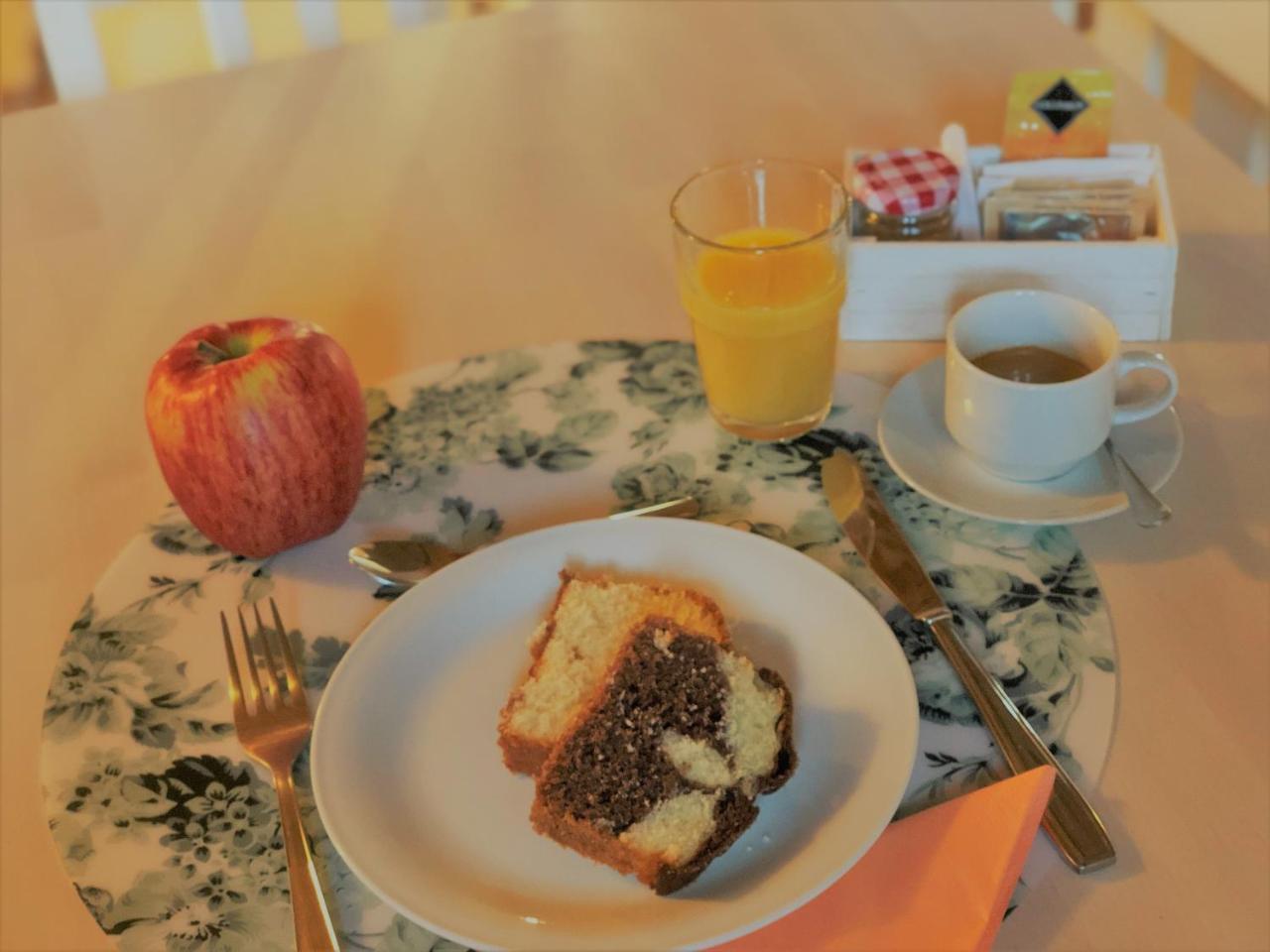 Il Contado -Room And Breakfast- 卡斯泰凡艾米利亚 外观 照片