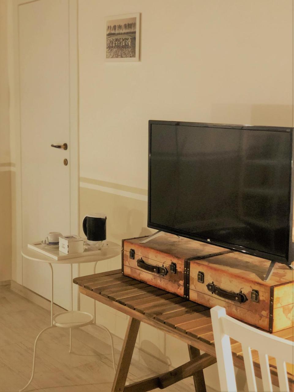 Il Contado -Room And Breakfast- 卡斯泰凡艾米利亚 外观 照片